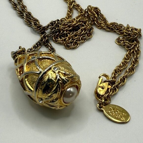Joan Rivers Gold-Tone Egg Pendant Necklace W/ Faux Pearl & Rhinestones 29" Chain - Picture 11 of 12